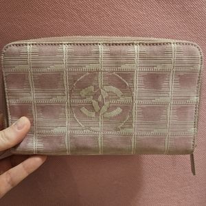 Chanel Wallet - Pink